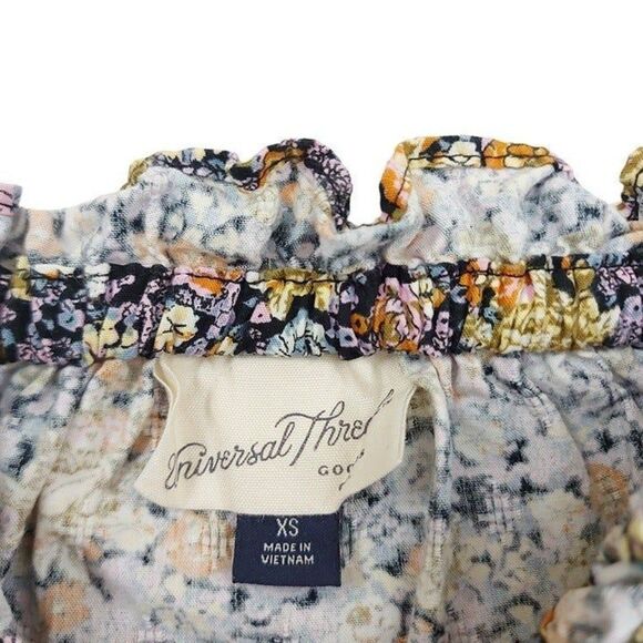 Universal Thread Blouse Womens XS Beige 3/4 Balloon Sleeve Shirred Neck Floral - Picture 9 of 10